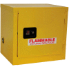 Global Industrial™ Inflammable Cabinet, Self Close Single Door, 6 Gallon, 23"Wx18"Dx22"H