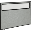 Interion® Panneau de partition Office avec fenêtre partielle, 60-1/4"W x 42"H, Gris