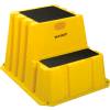 Étape 2 étape en plastique empilable Stand - Jaune 25-3/4" W x 32-3/4 « D x 20-1/2" H - NST-2-14