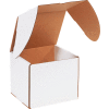 Enveloppes extérieures en carton ondulé Global Industrial™, 7-1/8 po L x 6-5/8 po l x 6-1/2 po H, blanc - Qté par paquet : 25