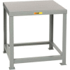 Petit géant® Table de machine stationnaire W / Pied incliné, Bord carré en acier, 30 « L x 28 « D, Gris