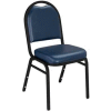 NPS Banquet chaise empilable - Banquette en vinyle 2" - Dôme de retour - Siège bleu avec cadre noir - Qté par paquet : 4