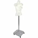Mannequins en plastique représentant le torse