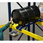 Supports pour fûts pour rayonnages à palettes