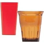 Gobelets en plastique