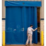 Portes à joint latéral anti-insectes