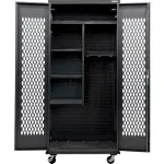 Armoires de nettoyage mobiles, ventilées, configurables et robustes, équipées d'une alimentation électrique