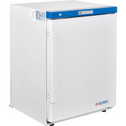 Global Industrial™ Undercounter Laboratory Refrigerator, 4.2 Cu.Ft., Solid Door