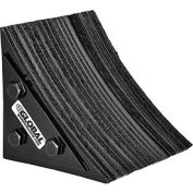 Global Industrial™ Laminated Rubber Wheel & Tire Chock 8"L x 8"W x 8"H