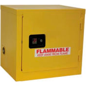 Global Industrial™ Stackable Inflammable Cabinet, Self Close Double Door, 6 Gal., 23"Wx18"Dx22"H