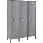 Global Industrial™ Infinity® 1-Tier 3 Door Locker, 54 » L x 18"P x 78"H, gris, assemblé