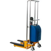 Wesco® Value Lift Powered Stacker 273204 880 Lb. Cap. 59" Lift