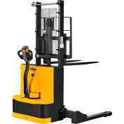 Global Industrial Fully Powered Straddle Stacker Lift Truck, 65" Lift, 2650 Lb. Cap.