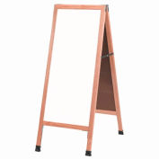 Aarco solide structure en chêne a trottoir White Board Marker - W 18" x 42" H