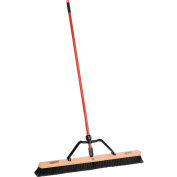 Balai-brosse Libman Commercial, 36 po, manche avec support – 850, qté par paquet : 3