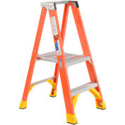 Werner P6202CA - 2' Grade 1A Fiberglass Platform Step Ladder, 300 lb. Capacity