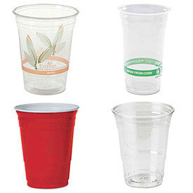 Gobelets en plastique