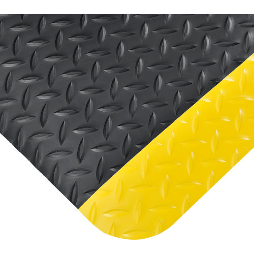 Global Industrial™ Diamond Plate Anti Fatigue Mat, 15/16 Thick, 2'W x 6'L,  Black/Yellow Border