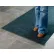 Tapis d'entrée Apache Mills Brush & Clean™, épaisseur 3/8", dimensions 3' x 5', bleu marine
