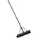 Balai-brosse Global Industrial™ 24", avec bloc en plastique et manche en acier, balayage fin - Lot de 4