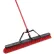 Balai-brosse multi-lames Libman Commercial 36 po avec poignée et support - 1101 - Quantité par paquet : 3