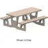 Tables de pique-nique traditionnelles en béton