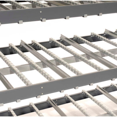Global Industrial™ Carton Flow Shelving Single Depth 3 LEVEL 96"W x 48"D x 84"H
