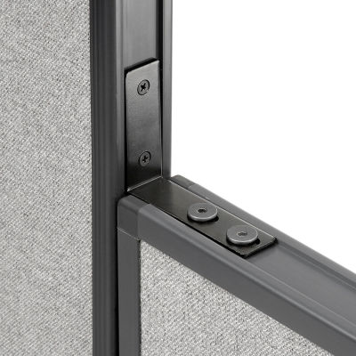 Interion® High Low Straight Connector
