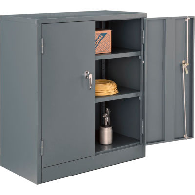 Armoire à hauteur de comptoir industriel™ Global, 36 po L x 18 po P x 42 po H, assemblée, grise