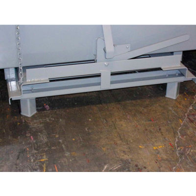 Pallet Truck Lifting Legs for Global Industrial™ Self-Dumping Hoppers - Gray