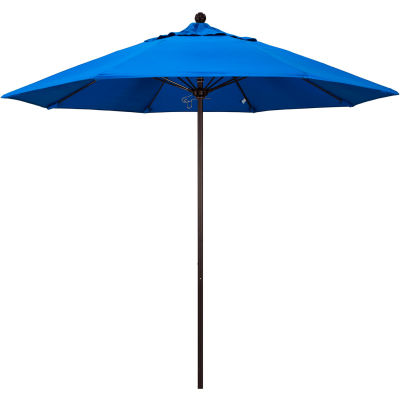 Parapluie de la Californie 9' Patio Umbrella - Bleu royal d’Olefin - Pôle bronze - Série Venture
