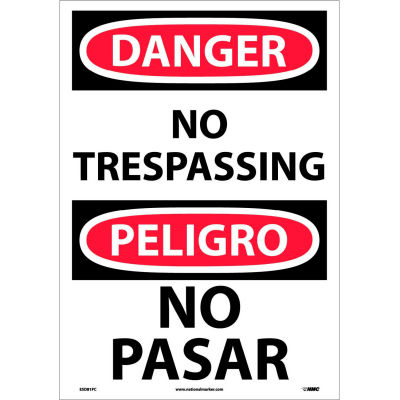 Panneau en vinyle bilingue NMC™, Danger No Trespassing, 14 po L x 20 po H